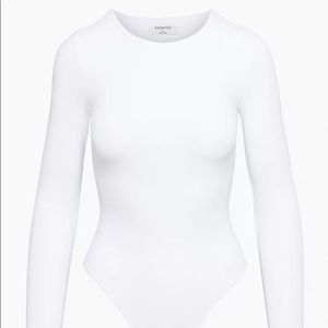 Aritzia Babaton Contour Crew Longsleeve Bodysuit - White - S